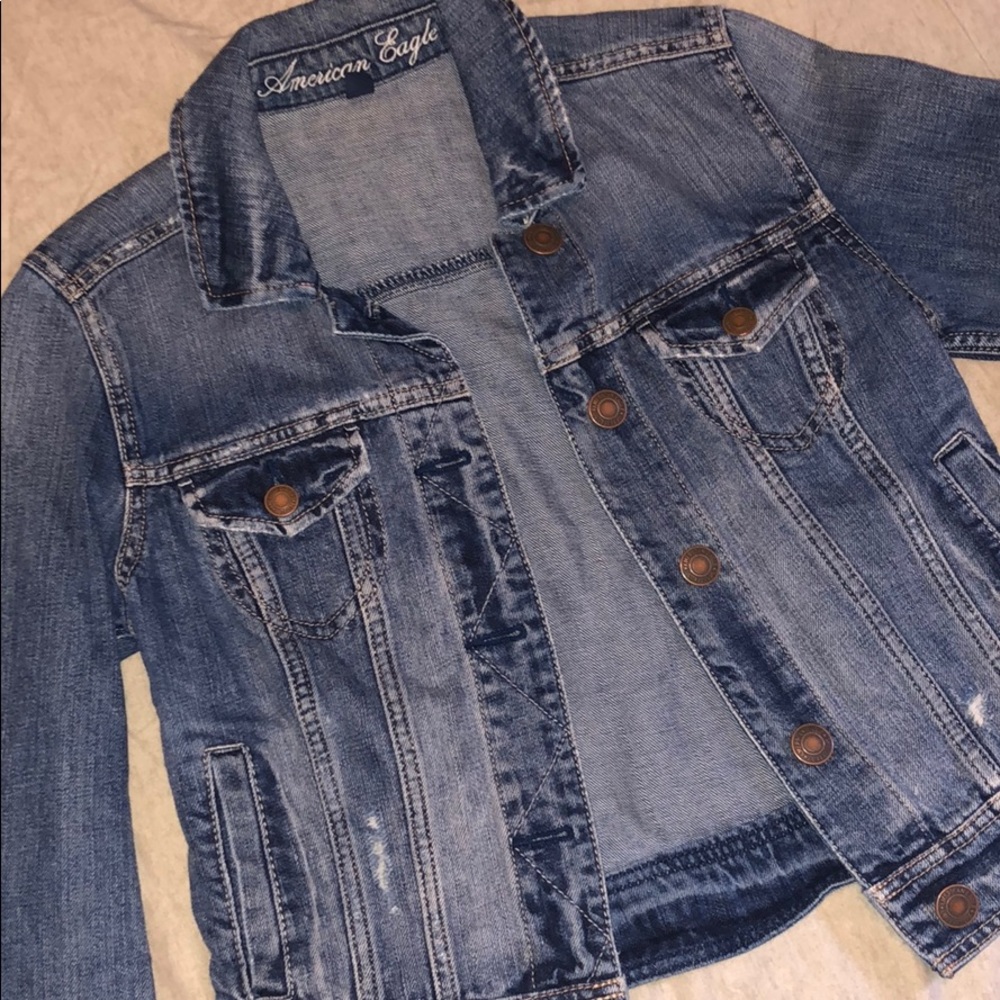 American Eagle distressed denim jacket